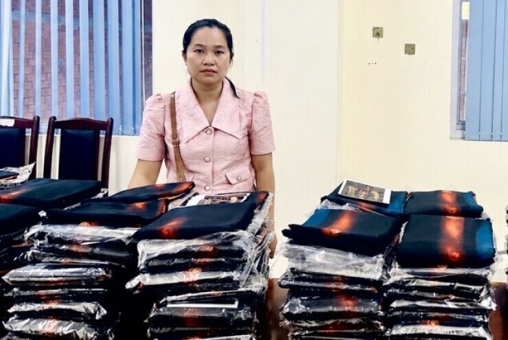 Bà chủ Vải áo dài Đất Lành bị khởi tố vì dùng AI sao chép thiết kế