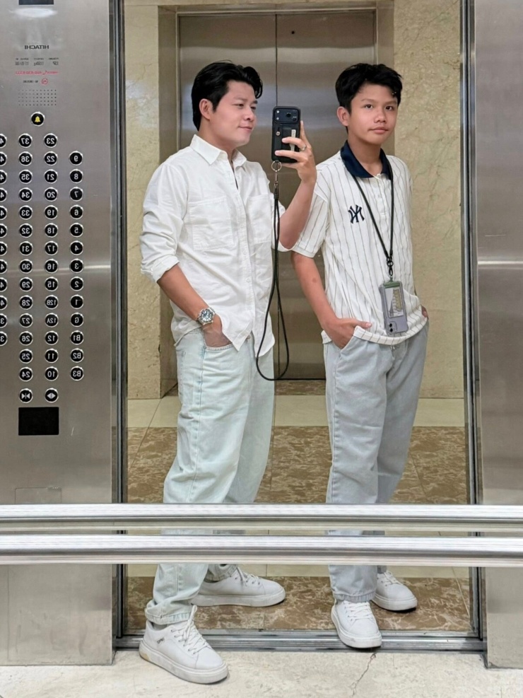 Ảnh sao 7/6: Diệu Hương mừng con út tốt nghiệp tiểu học ở Mỹ - 3