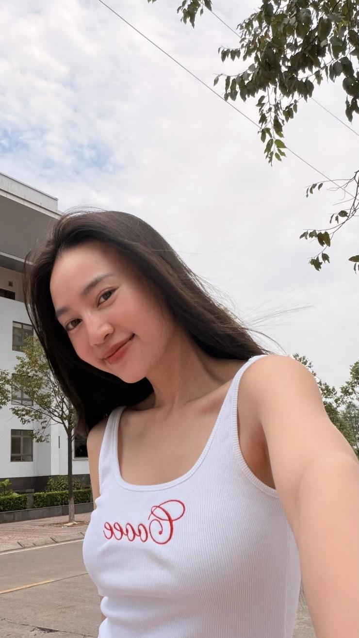 Ảnh sao 7/6: Diệu Hương mừng con út tốt nghiệp tiểu học ở Mỹ - 2