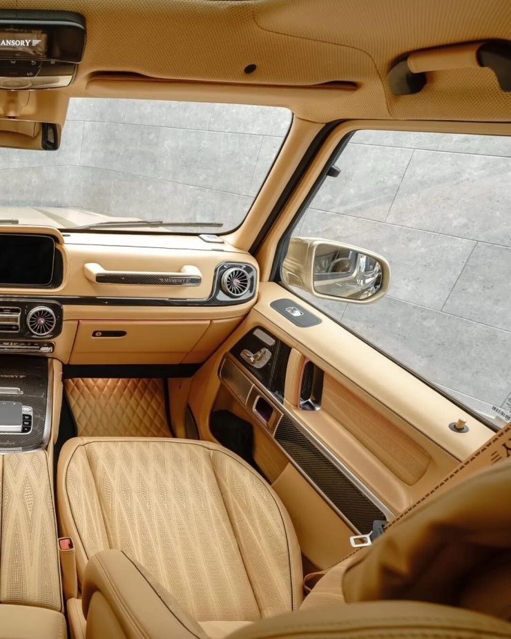 Ngắm bản độ Mansory Mercedes-AMG G63 dát vàng kiểu Dubai, công suất 820 mã lực - 3