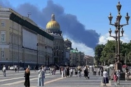 Thành phố St. Petersburg hứng chịu cuộc tấn công UAV quy mô lớn