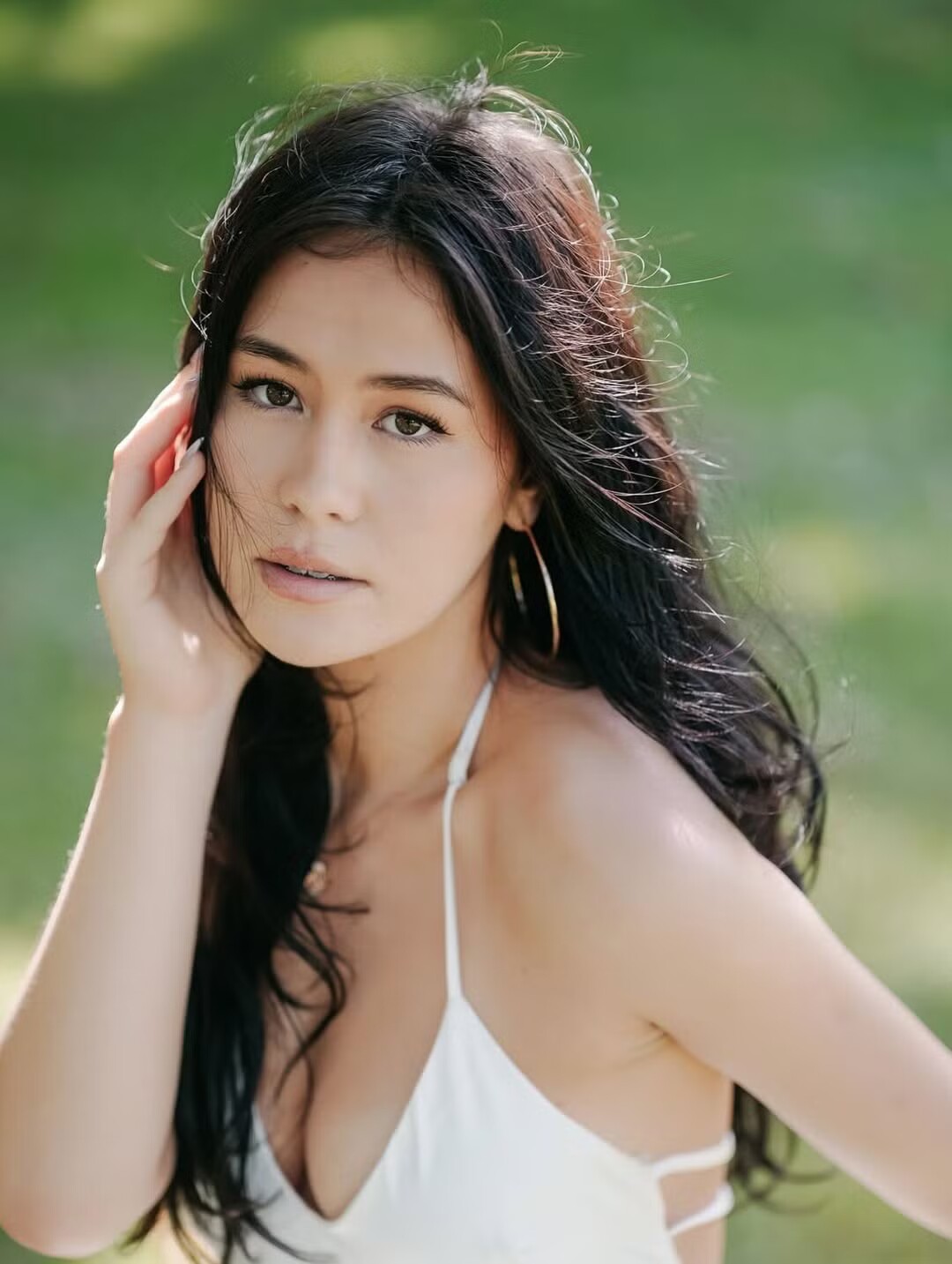 Chloe Robinson, 19 tuổi, theo học ngành Kiến trúc tại Đại học Auckland. Cô có vẻ đẹp ngọt ngào, trong sáng, được nhận xét phù hợp với tiêu chí của Miss World.