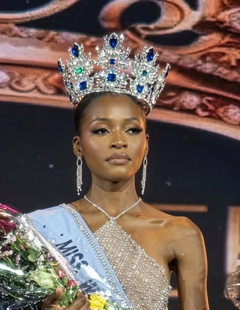 Người đẹp Brunette Makanaka Makanyiso đã đăng quang ngôi vị cao nhất trong chung kết Miss World Zimbabwe 2026. Cô giành quyền đại diện Zimbabwe tham dự Hoa hậu Thế giới 2026 tổ chức ở Việt Nam.