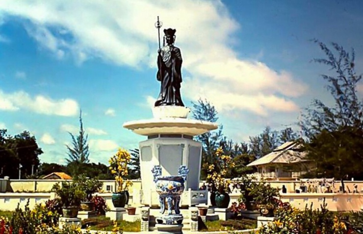 Công viên Lê Thị Riêng - nơi tìm mộ chiến sĩ hy sinh 58 năm trước - 2