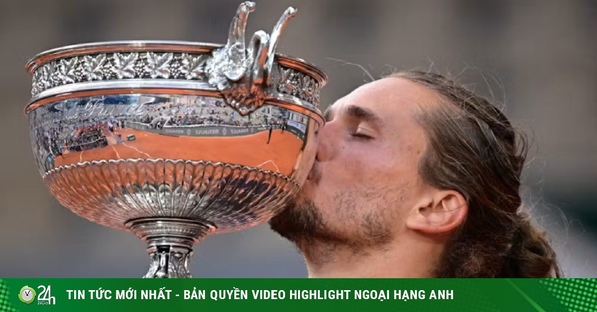 Zverev vào ngôi đền huyền thoại tennis: 7 dây chằng đứt, 2 xương gãy và 125 trận thắng