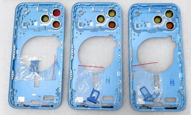 Khung nhôm iPhone 18 Pro màu xanh da trời. Ảnh: Yeux1122/Naver