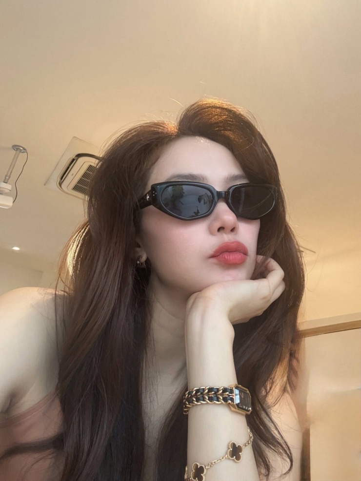 Bộ sưu tập trang sức hơn 1,4 tỷ đồng của Minh Hằng - 7