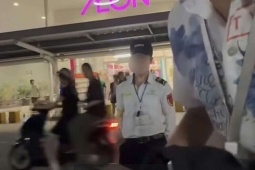 Vụ khách hàng bị nghi "ăn cắp đồ" dù có hóa đơn tại AEON Mall Long Biên: An ninh trung tâm thương mại chỉ được làm gì?