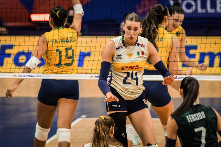 Antropova (số 24) ghi 18 điểm trước Brazil và có 46 điểm sau tuần 1 VNL 2026