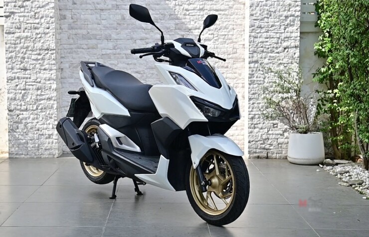 Ngắm Honda Click 160 diện mạo sang trọng và thể thao nổi bật - 3