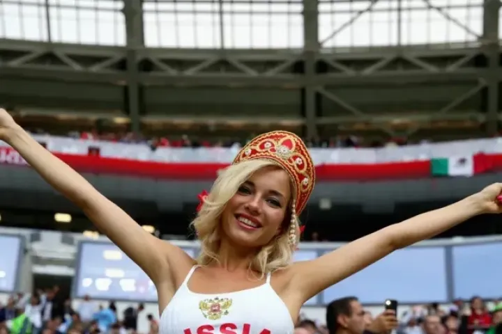Số phận của 'Nữ CĐV nóng bỏng nhất World Cup 2018': Nổi tiếng chớp nhoáng rồi biến mất bí ẩn
