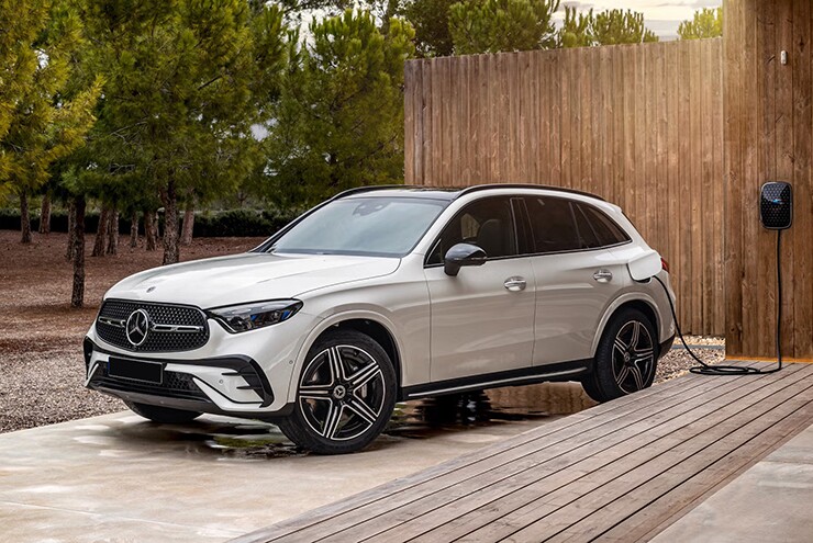 Mercedes GLC phiên bản hybrid sạc điện đầu tiên sắp về Việt Nam