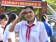 Công bố điểm chuẩn vào lớp 10 Đà Nẵng: Trường tốp đầu 'leo cao'