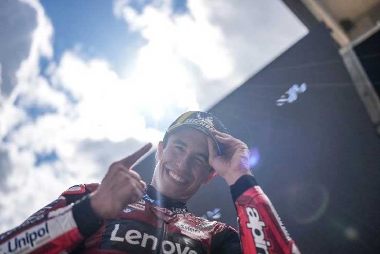 Đua xe MotoGP, Hungarian GP: Chiến thắng thứ 100 cho huyền thoại số 93
