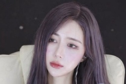 Nữ ca sĩ qua đời đột ngột ở tuổi 28