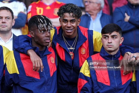 Yamal nuôi mộng "phục hận" Dembele, hứa sẽ để râu nếu vô địch World Cup 2026