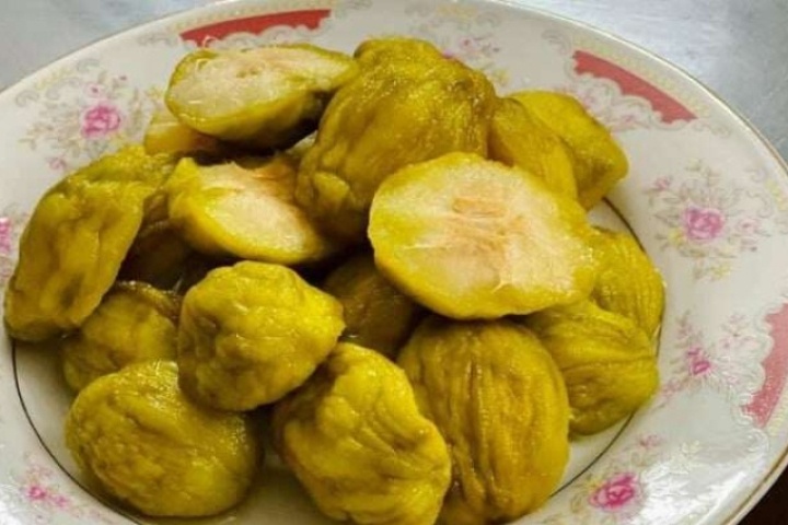 Loại quả giàu vitamin C ngang ổi, nhiều chất xơ hơn cam, làm món này cực ngon trẻ già đều mê