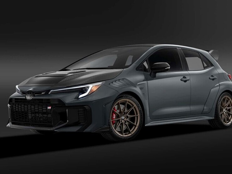 Đây là mẫu Toyota GRMN Corolla dành cho giới mê tốc độ