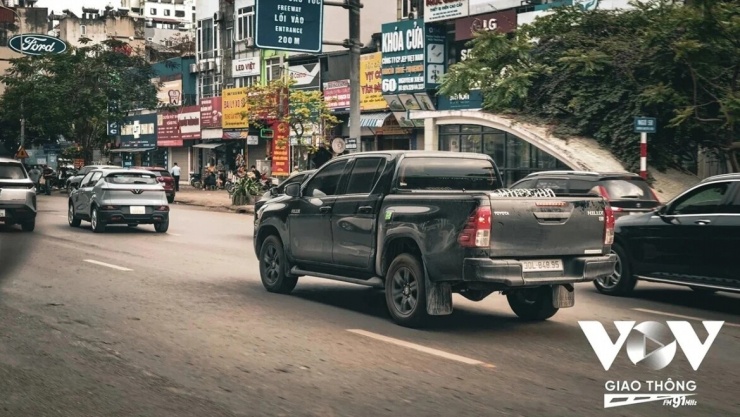 Việc xếp xe bán tải dưới 3,5 tấn chạy vào thành phố giống như ô tô con là phù hợp với thực tiễn.