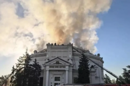 Ukraine dồn dập tấn công quy mô lớn suốt đêm, Nga báo động trên nhiều vùng lãnh thổ