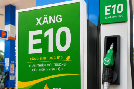 Xăng E10 để lâu có bị tách nước?