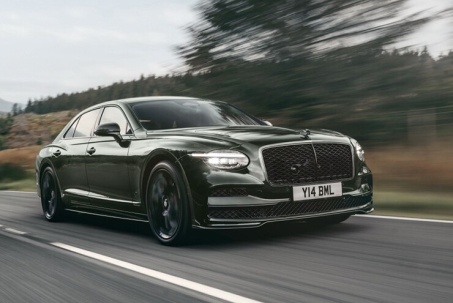 Bentley trình làng mẫu xe Flying Spur mới mang diện mạo huyền thoại