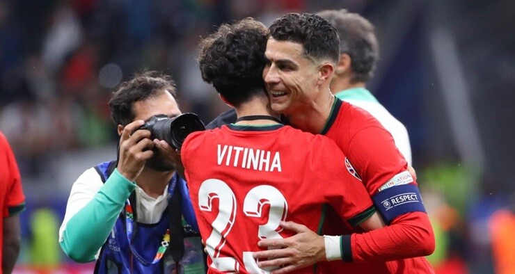 Vitinha muốn vô địch World Cup 2026 vì Ronaldo