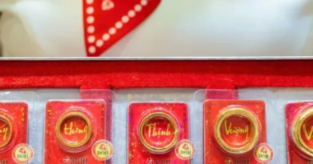 Giá vàng giảm rất mạnh