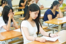 Hơn 1,2 triệu sĩ tử thi tốt nghiệp: Hồi hộp với đề Văn