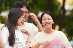 Chi tiết đề thi Ngữ văn, cập nhật giải đề sớm nhất