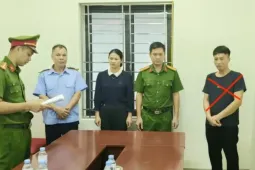 Gã hàng xóm xâm hại cô gái thiểu năng đến mang thai