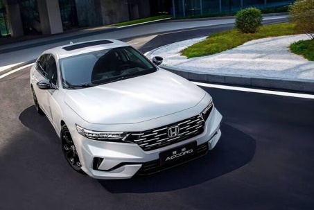 Honda Accord phiên bản mới lộ ảnh trước ngày ra mắt