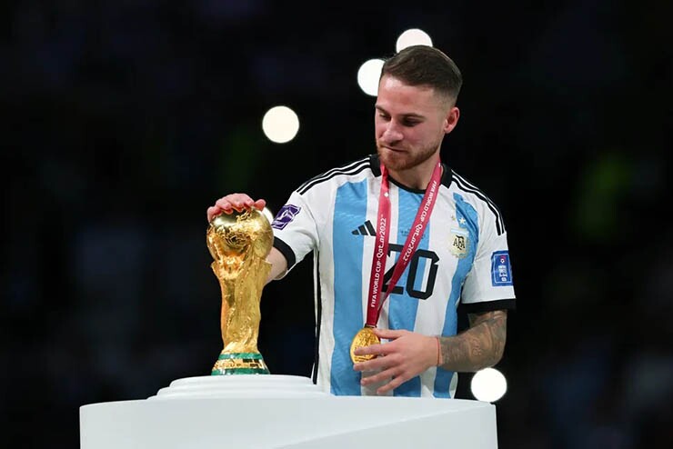 Trực tiếp chuyển nhượng 11/6: Mục tiêu của Arsenal, Man City bị "hét" giá kỷ lục - 3
