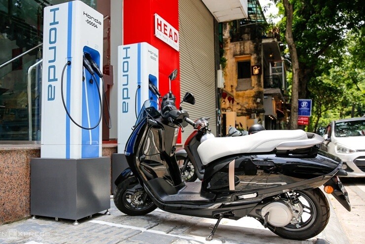 Honda ghi nhận giảm doanh số xe máy vào tháng 5/2026 - 1