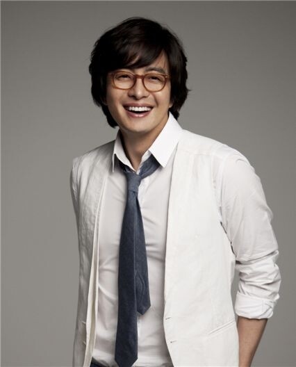 Bae Yong Joon thời trẻ. Ảnh: Nate