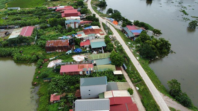 Biện pháp ngừng cung cấp điện, nước được áp dụng đối với công trình xây dựng vi phạm trật tự xây dựng trên đất không được phép xây dựng hoặc xây dựng không có giấy phép theo quy định phải có giấy phép xây dựng.