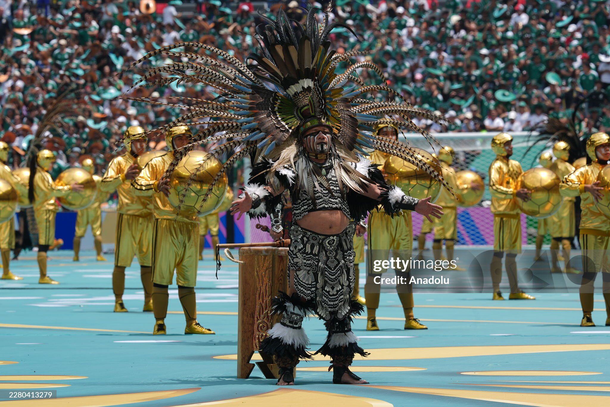 Lễ khai mạc World Cup: Bữa tiệc âm nhạc sôi động cùng dàn sao nổi tiếng - 8