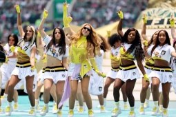 Tá hỏa World Cup 2026: Nữ ca sĩ Shakira bị nghi là "người giả" ở lễ khai mạc