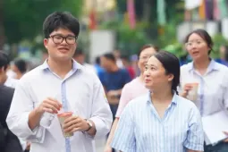 Thi tốt nghiệp THPT môn tự chọn, cập nhật giải đề nhanh nhất