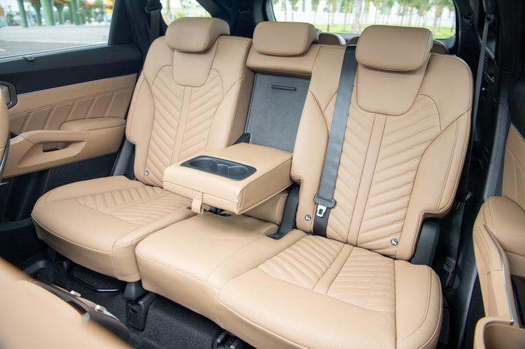 Xe được trang bị phanh tái sinh thông minh, cho phép người lái tùy chỉnh 3 cấp độ.