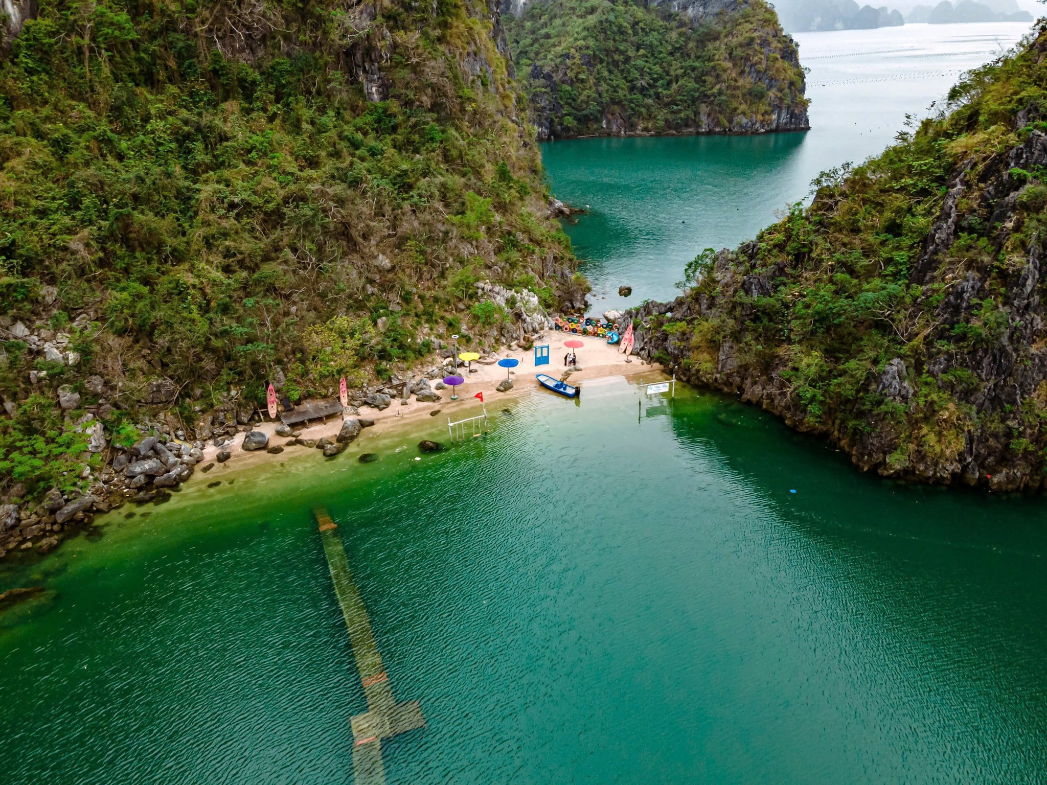 Đảo Tây Hoi – một điểm đến tuyệt đẹp trong hải trình “The Beauty of Vân Đồn”. Ảnh – Everland Group