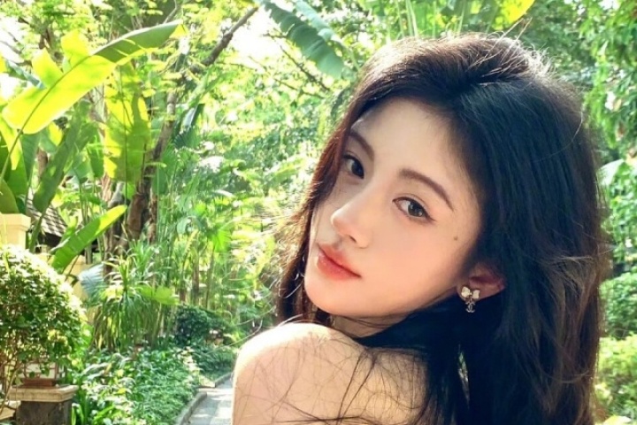 Phong cách đời thường của 'mỹ nữ 4.000 năm có một'