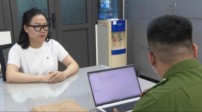 Đối tượng Mai Hà Trang tại Cơ quan Công an