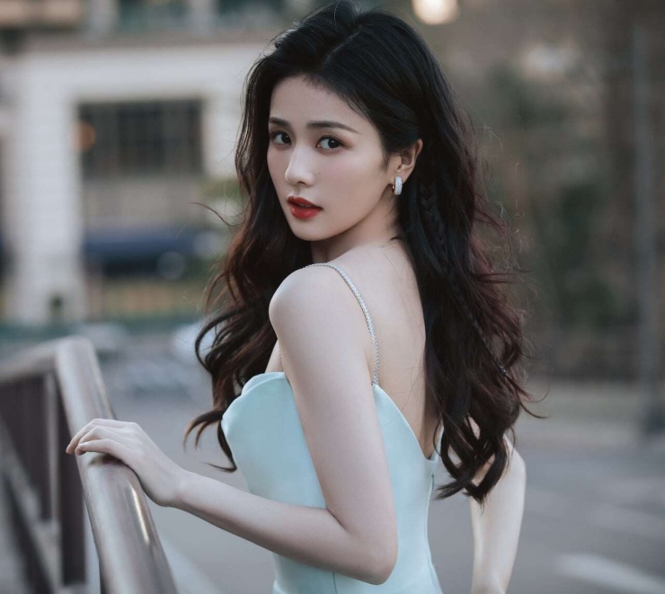 Nữ diễn viên Bạch Lộc đang đối mặt với giai đoạn khủng hoảng nghiêm trọng nhất sự nghiệp. Sina.