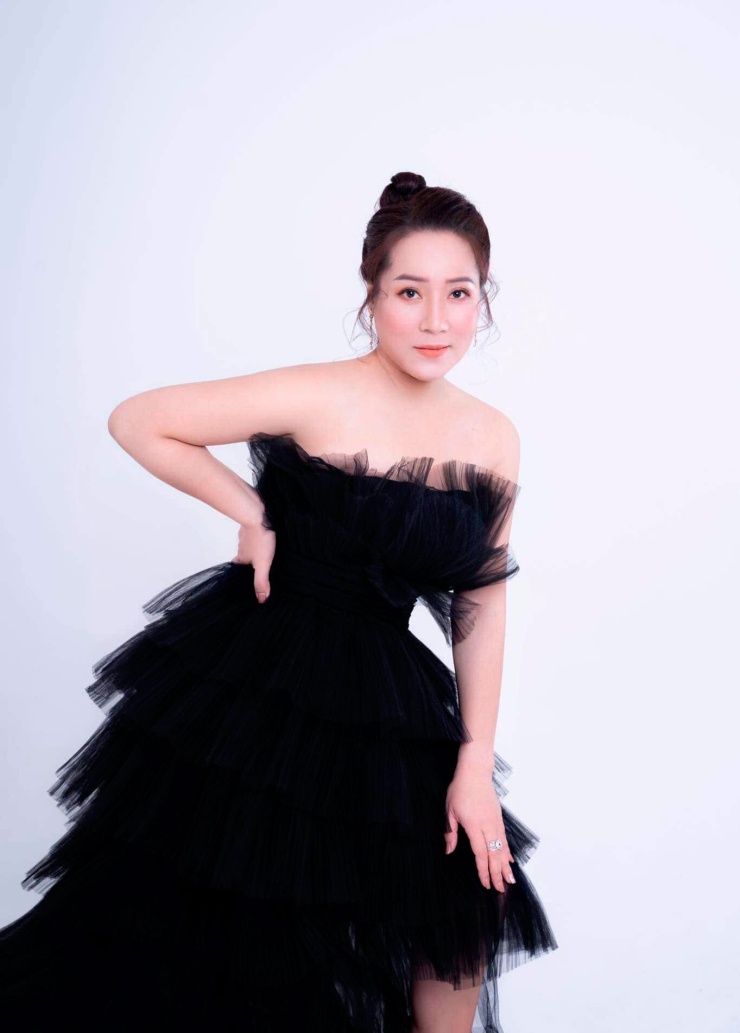 Nếu không có ngã rẽ bất ngờ, Thu Huyền giờ đã là chiến sĩ công an. 