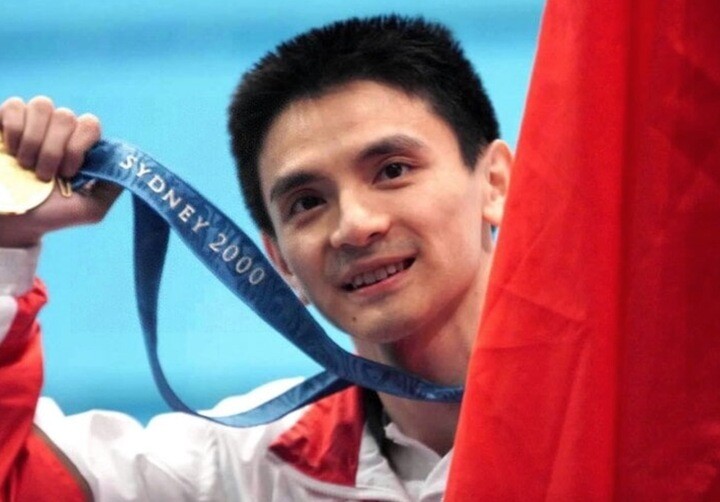 Hùng Nghê giành nhiều huy chương ở bộ môn nhảy cầu.