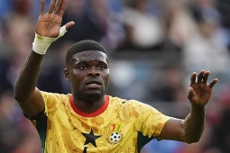 Cựu SAO Arsenal Partey bị cấm nhập cảnh, lỡ trận ra quân World Cup với ĐT Ghana