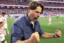 HLV Pochettino phấn khích vì trận thắng lịch sử, sao ĐT Mỹ vượt Ronaldo ở World Cup