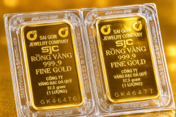 Phiên giao dịch khó tin của vàng: 1 ngày, giá tăng gần 10 triệu đồng/lượng