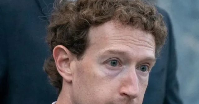 Facebook sập toàn cầu, Mark Zuckerberg "bốc hơi...